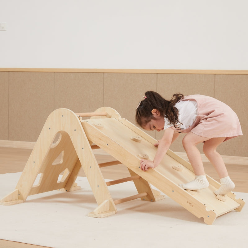 Pikler kāpšanas trijstūris