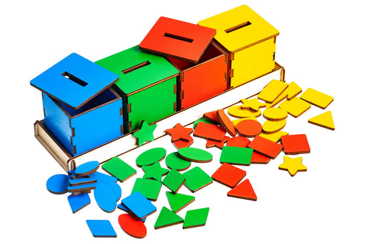 Деревянный сортер "Цветные фигуры"