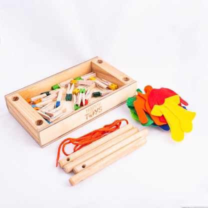 Attīstošā rotaļlieta-sorteris "Knaģējam-spēlējam"