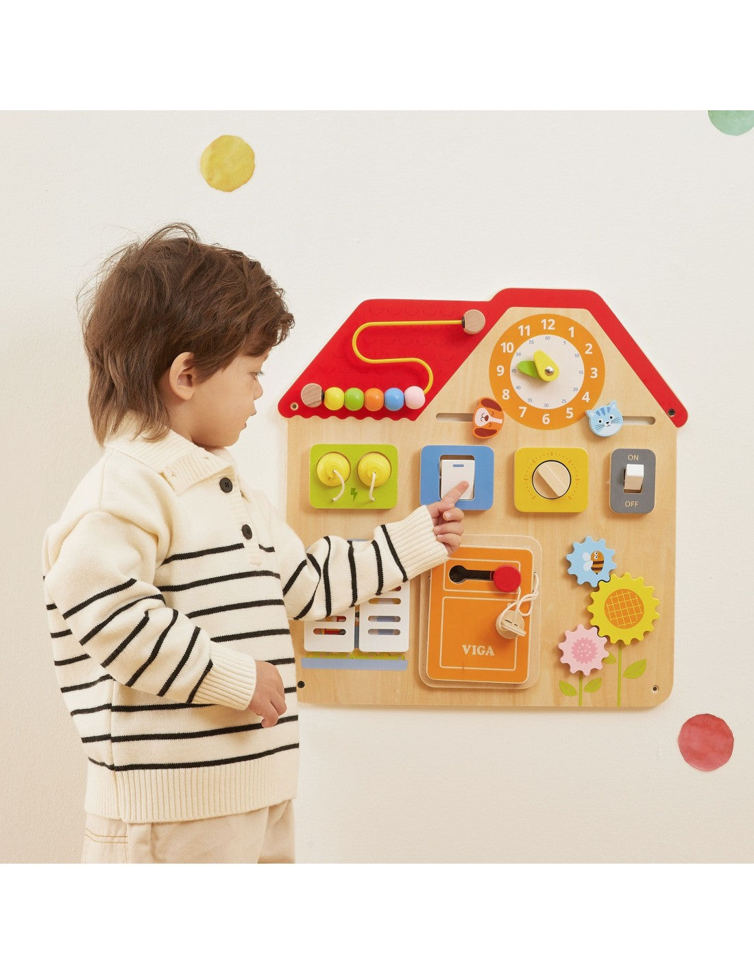 Aktivitāšu sienas panelis "Learning House"