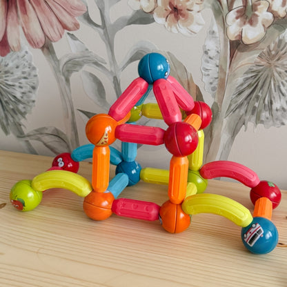 Magnētiskie mācību kluči (76 elem.)