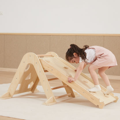 Pikler kāpšanas trijstūris